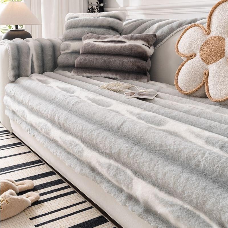 Winter Padded Thickened Sofa Cover Warm Rabbit Plush Velvet Sofa Cushion Soft Non-Slip Living Room Sofa Decorative Protective