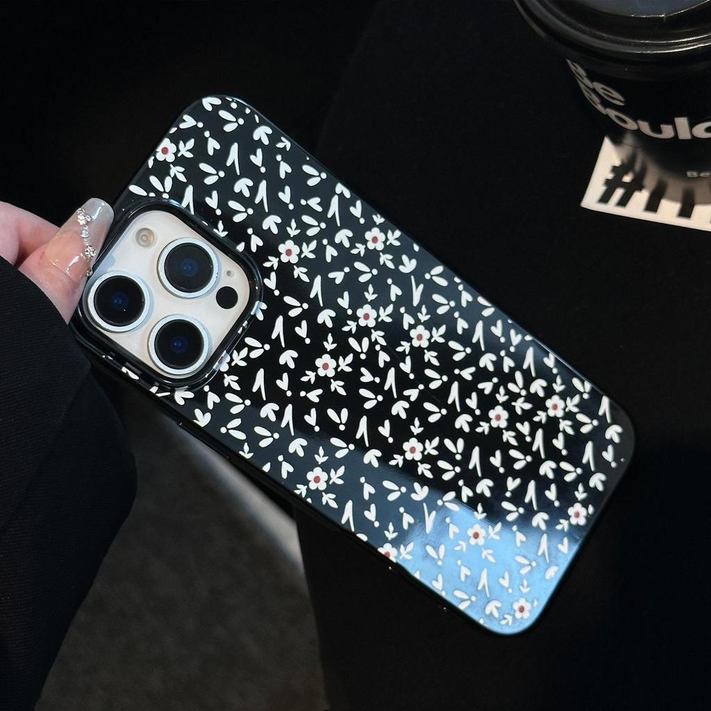 Art Small White Flower Case for iPhone 17 iPhone 17 Pro Max