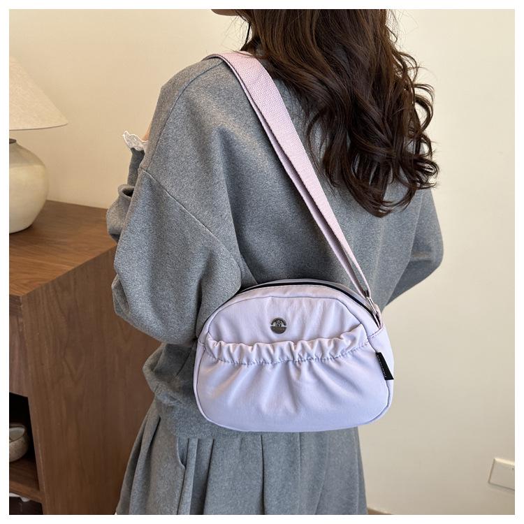 Japanische einfarbige kleine Umhängetasche - Lässige, vielseitige Modehandtasche für Damen