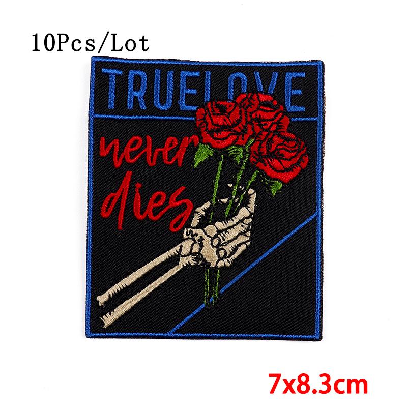 10Pcs/Lot Punk Animal Patch Embroidered Patches For Clothing Embroidery Patch Iron On Patches On Clothes DIY Hook Loop Stickers