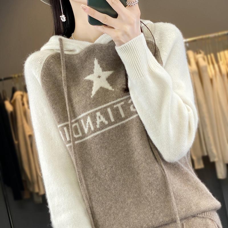 

Женский свитер с капюшоном из 100% чистой шерсти в стиле колор-блок - Свободный трикотаж с рукавами реглан Medium