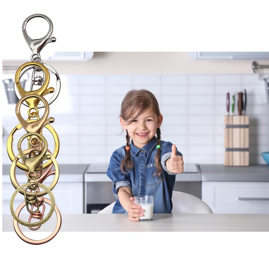 Metal Pendant With 8 Shaped Buckle, Made Of Sturdy Alloy Material, Smooth And Proof Surface, And Smooth Fastening