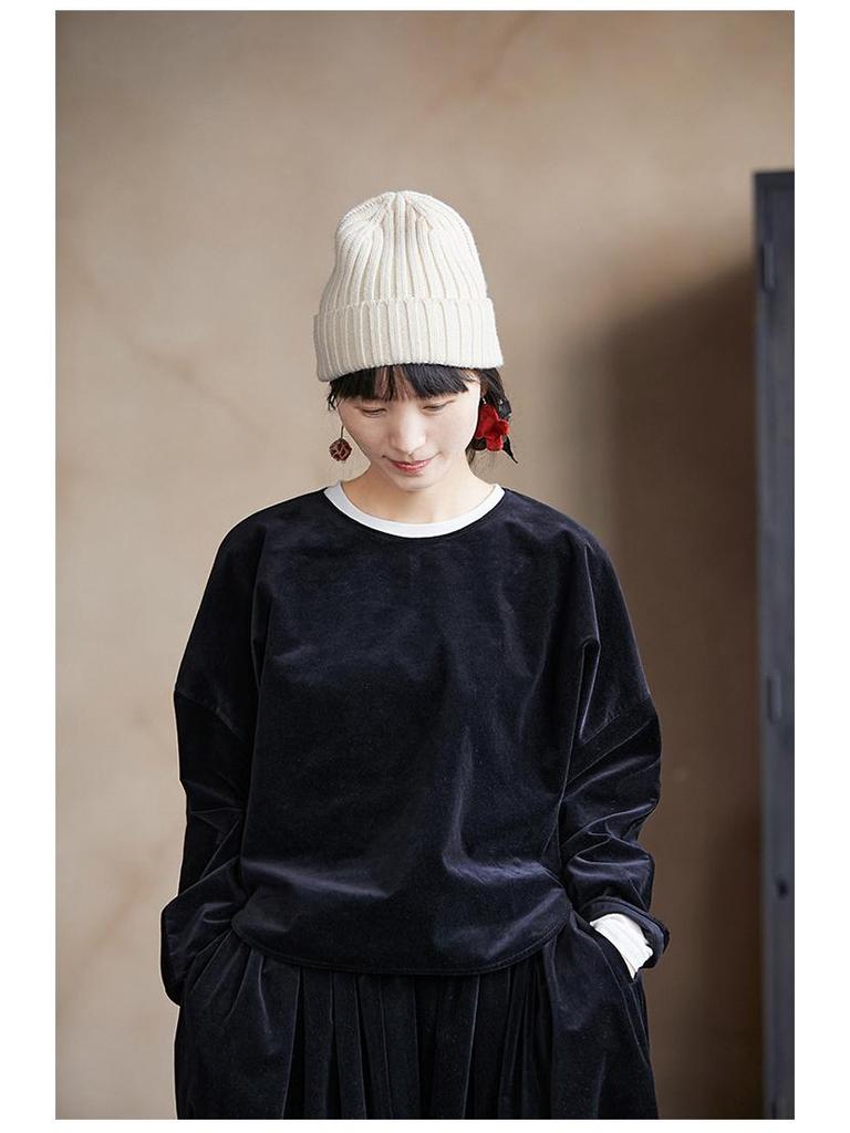 Winter Retro Women's Casual Plush Round Neck Pullover