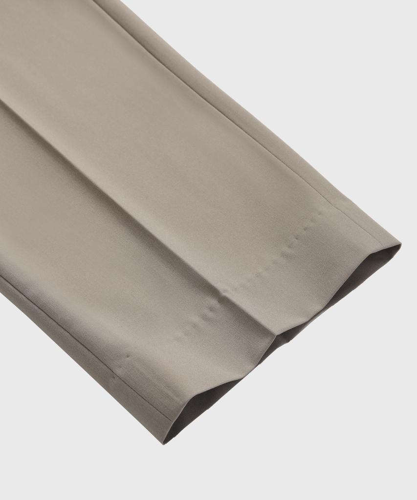 LEMAIN SECOND Minimal Tapered Hidden Banding Slacks [Beige]