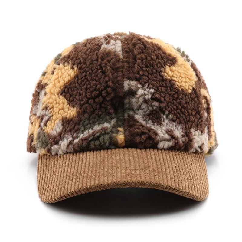 

Hat autumn and winter color matching plush camouflage solid color light board baseball cap outdoor travel cold and warm cap