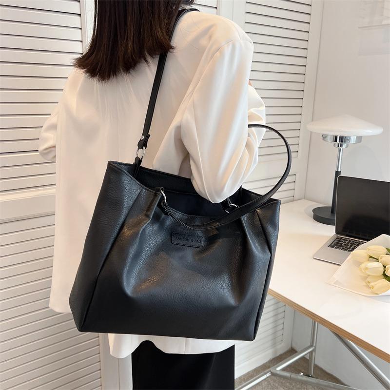 Commuting Large Capacity Advanced Simple Casual Shoulder Simple Fashion Spring and Summer New Tote Bag Messenger Bag Women