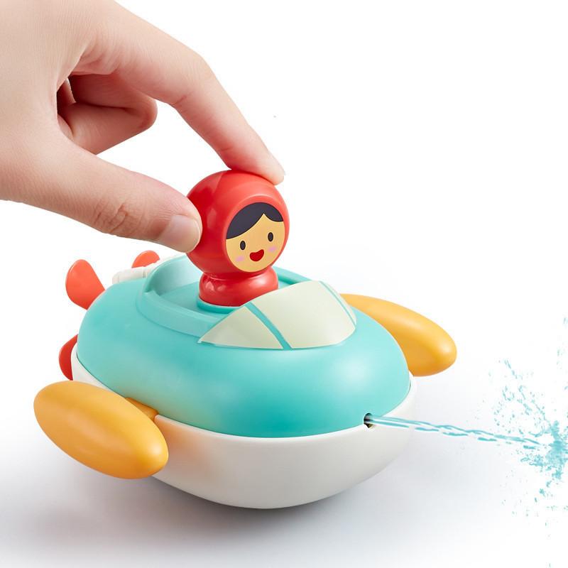 Baby Bath Wind-up Toy Floating Submarine Water Play Toy Plastic Swim Kids Bathing Sprinkler