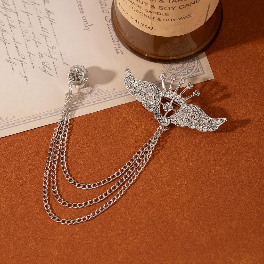 Vintage Crown Fringed Chain Fashion Brooch Dress Light Luxury High Sense Rhinestone Accessories Brooch