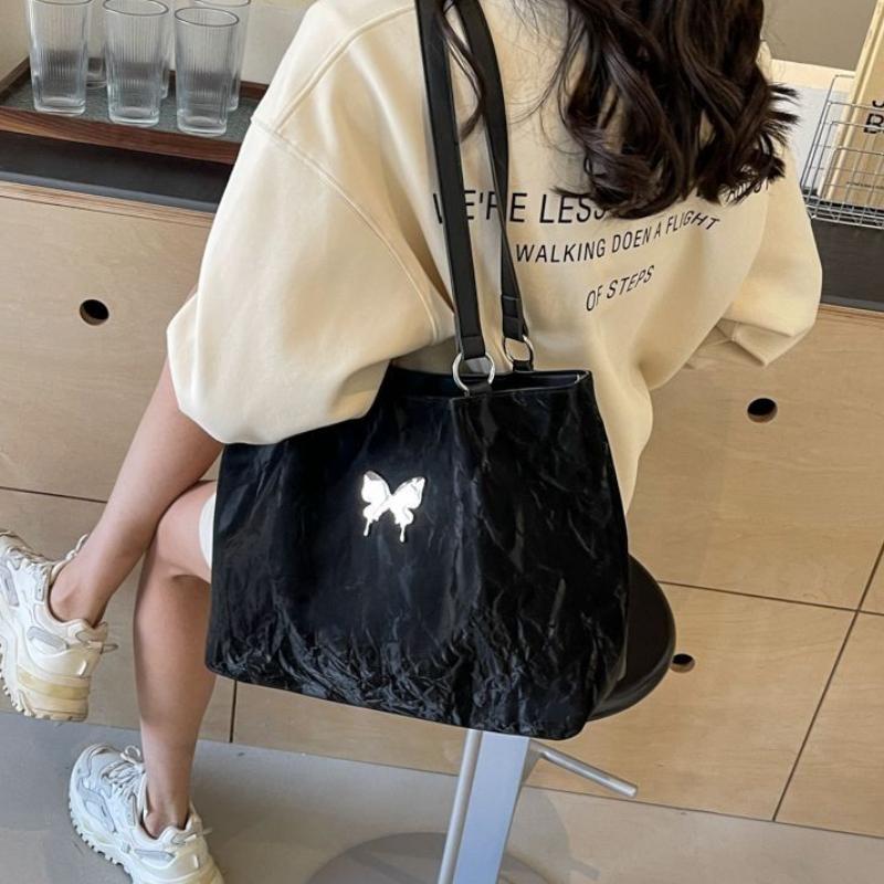 

Butterfly Tote Large Women s Bag Fashionable Commuter Bag Large Capacity Versatile Shoulder Bag чорний