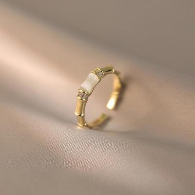 Elegant Bamboo Ring - Retro Design, Niche, Light Luxury, High-End, Fashionable, Fade-Resistant, Unisex.