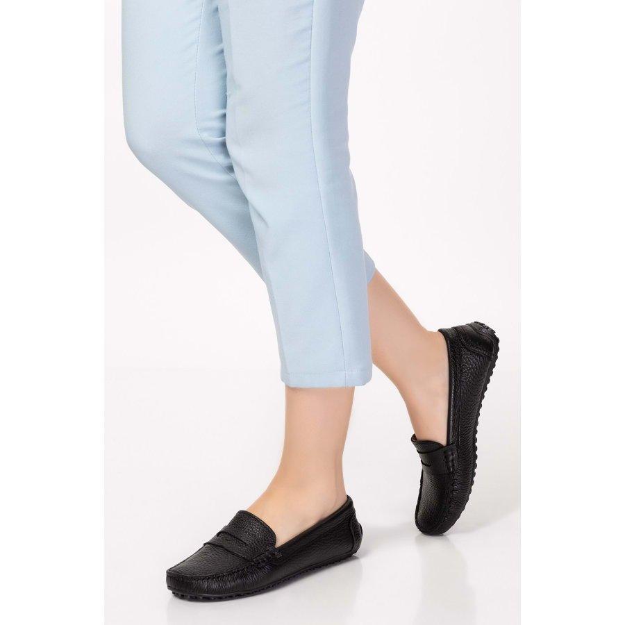 Damen-Freizeitschuhe aus echtem Leder