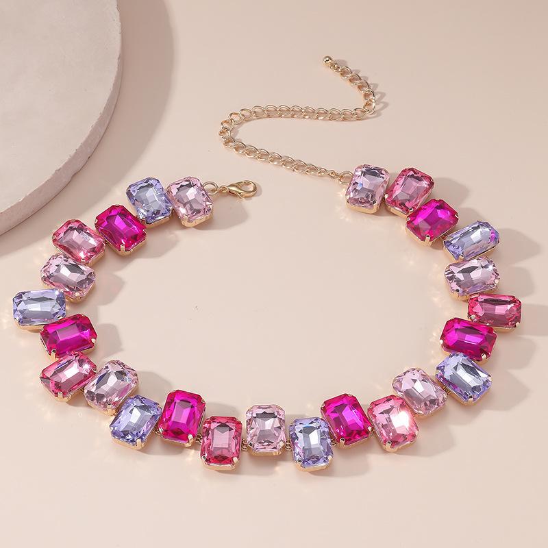 

FYUAN Luxury Square Pink Colorful Crystal Choker Necklaces for Women Geometric Clavicle Chain Necklaces Party Wedding Jewelry розовый