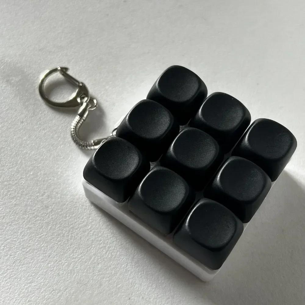 Keyboard Key Fidget Reliver Stress Toys Colorful Keychain Keycap Antistress Toys Adult Children Finger Button Toy Kids Game Gift