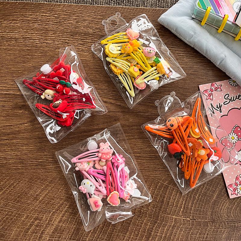 10-delat set med söta färgglada resin tecknade frukt hårklämmor för barn