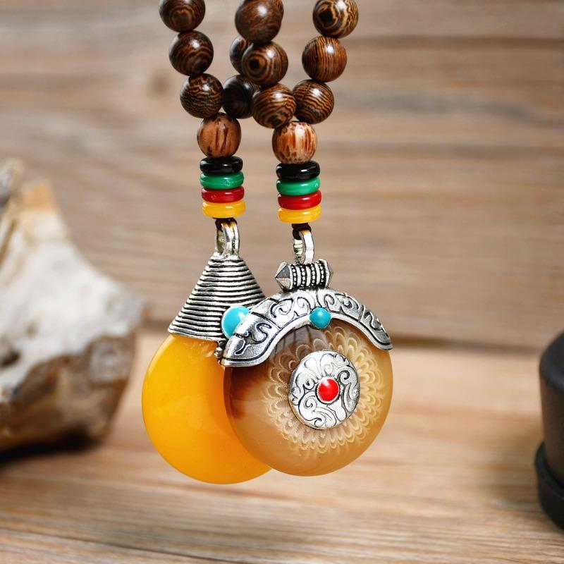 GemChic Women's New Vintage Wooden Beads Amber Pendant Long Necklace Classical Ethnic Fashion Birthday Christmas Jewelry Gift