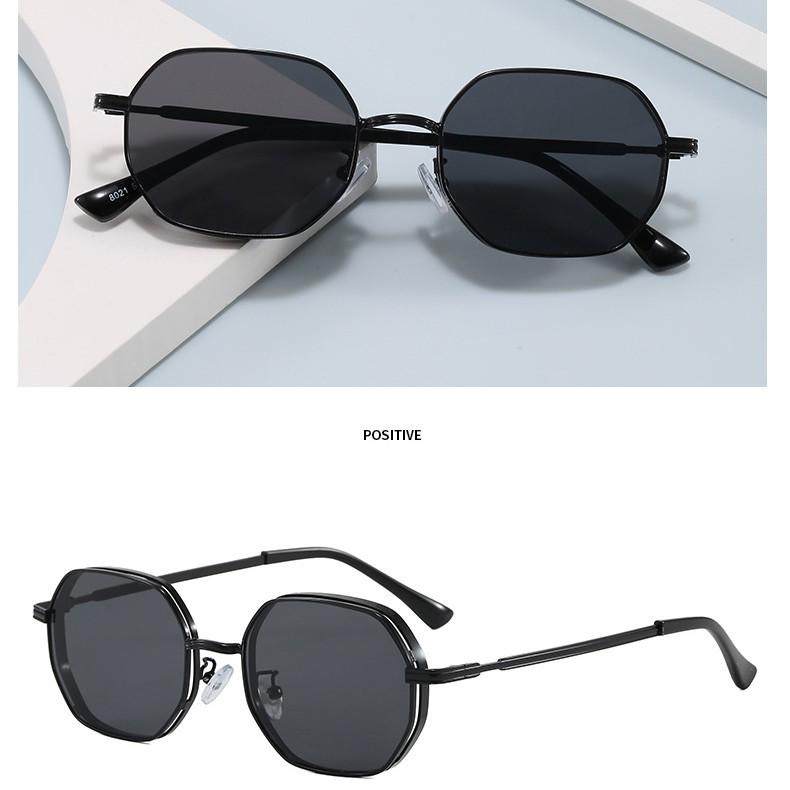 Unisex Street Style Small Frame Sunglasses with UV Protection – Trendy for Small Faces