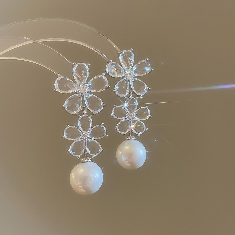 Silver Needle with Diamonds Flower Stripes Pearl Stud Earrings Medieval Vintage Retro Earrings Light Luxury Niche Earrings