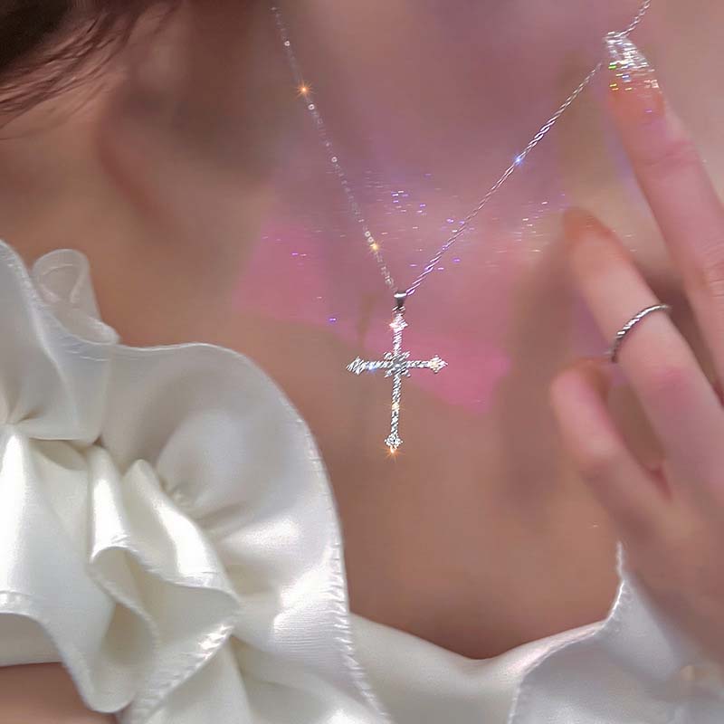 Shiny Crystal Zircon Cross Pendant Necklace for Women Girls Punk Zinc Alloy Color Thin Chain Necklace Party Zircon Birthday Gift