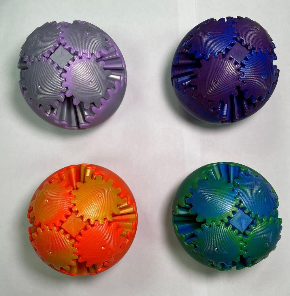 3D Colorful Gear Ball Figurine: Rotating Creative Toy for Kids