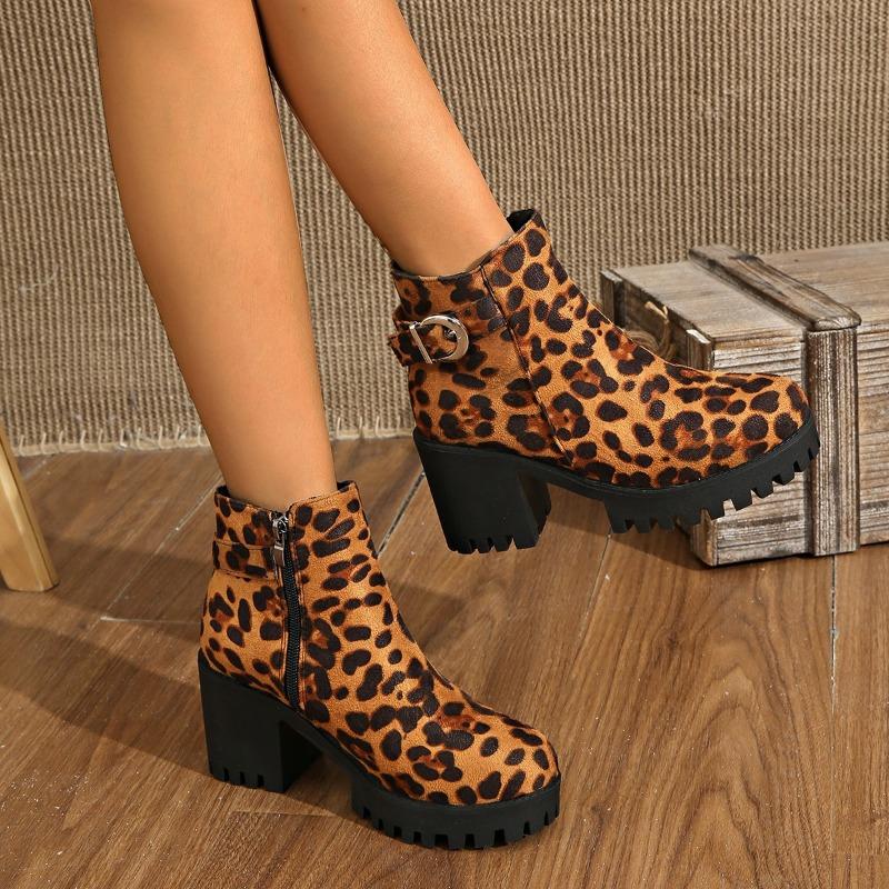 Large size square and Martin boots for women to wear autumn and winter new leopard print belt buckle casual short boots