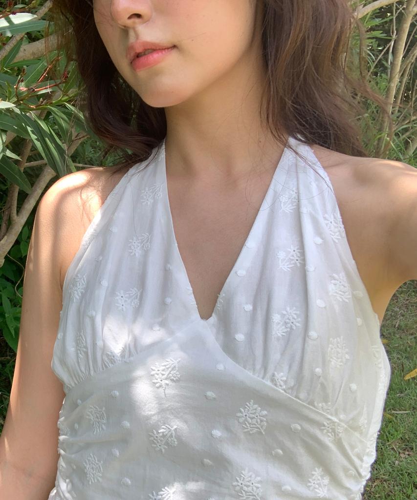 LETTER FROM MOON Bella Lace Punching Halterneck Dress (White)