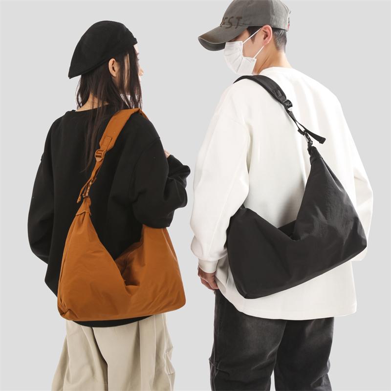 Lightweight Crossbody Bag Unisex Sports Commuter Shoulder Bag
