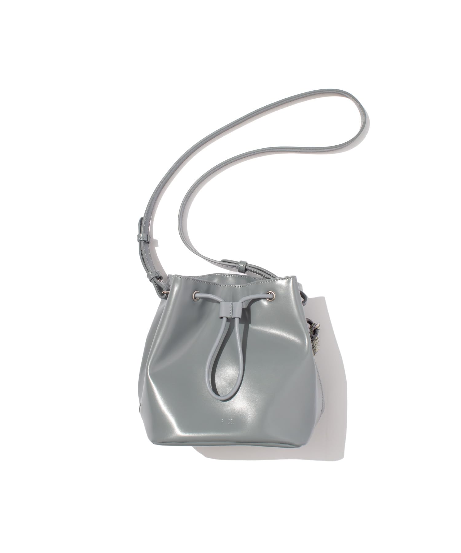 

[FCE] Сумка TECH LEATHER DRAWSTRING SHOULDER