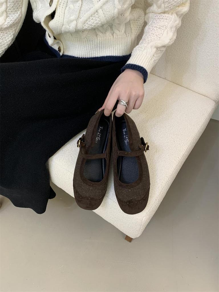 South Korea Dongdaemun Woolen Material Autumn Flat Bottom Square Head Mary Jane Women's Shoes with Skirt 2026 New One-word Strap Single Shoes