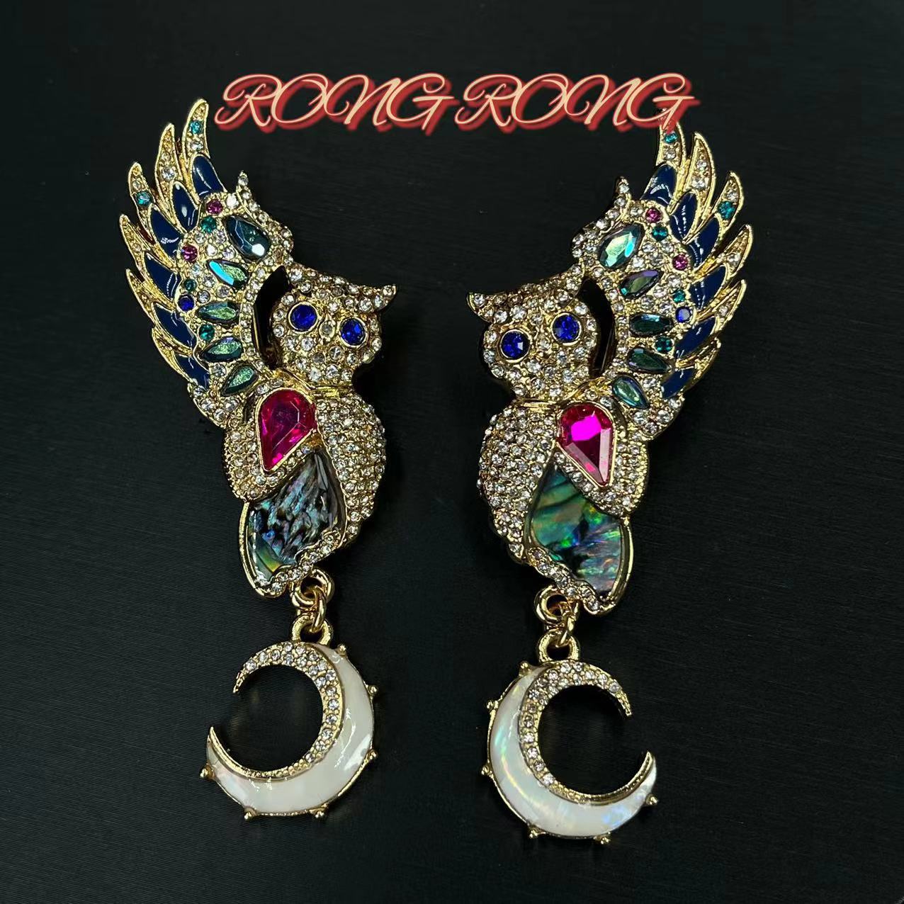 

Винтажные серьги-гвоздики с камнями в виде совы и луны, преувеличенно милые животные