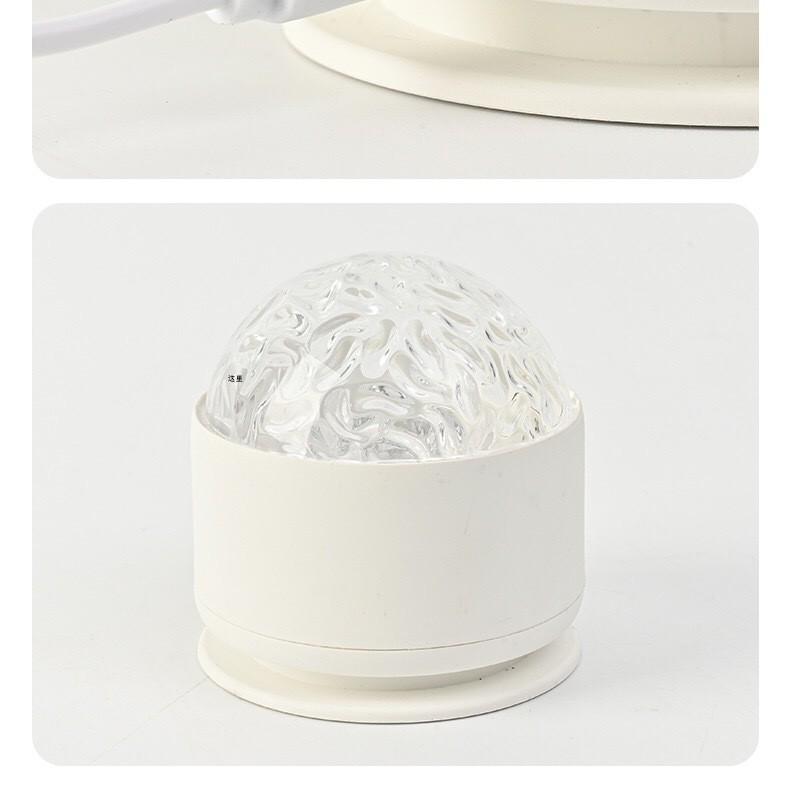 Aurora Wave Atmosphere Lamp – Dynamic Rotating Night Light Projection for a Romantic and Colorful Desk Ambiance.