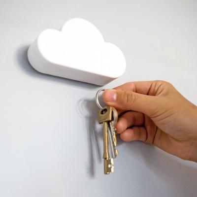 Magnetic White Cloud Magnetic Key Holder