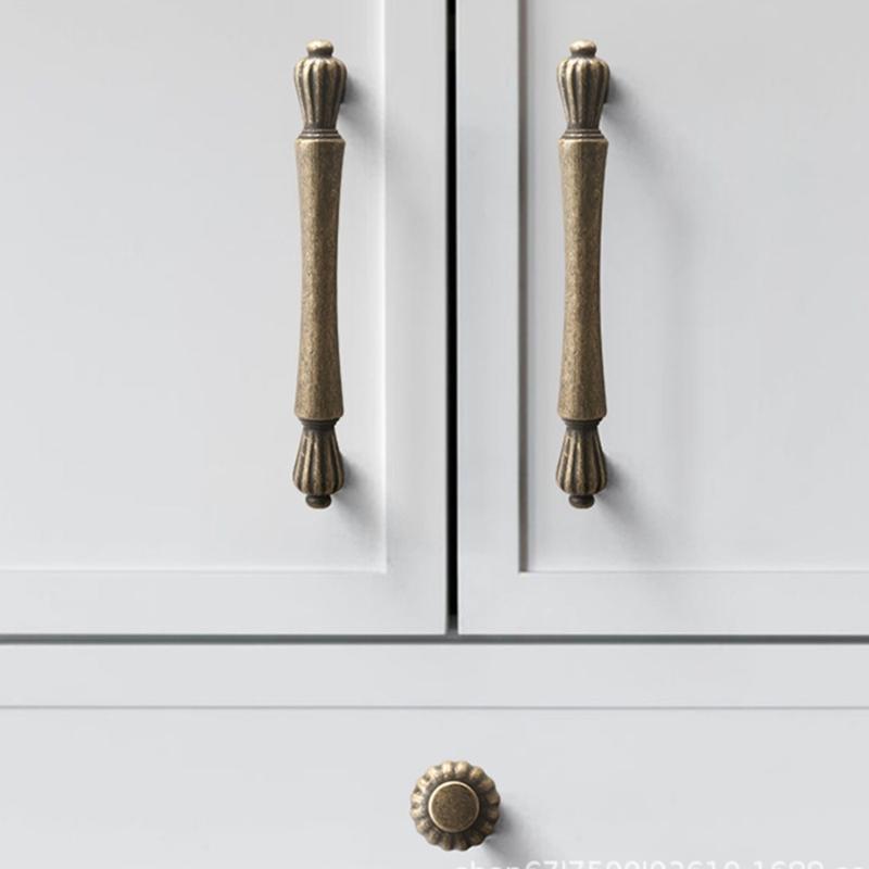 Set of 2 Vintages Styles Bronze Handles Enhancing Elegant In Home Interior and Furniture Restoration Casual Use