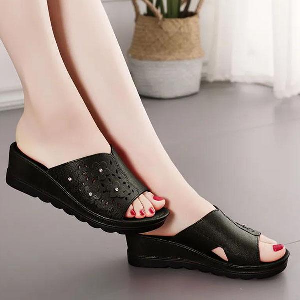Women's Plus Size Versatile Thick Heel Wedge Slippers Ladies Summer Solid Color High Heels Hollow-carved Design Soft Leather Sandals