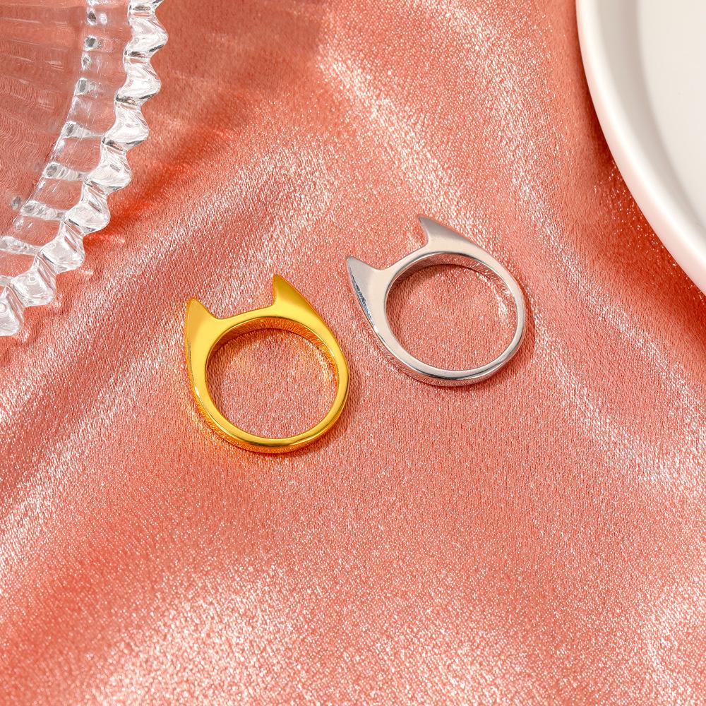 Cute Fashion Alloy Cat Ear Shape Ring for Couple Rings Friend Finger Rings Jewelry Personality Creativity Party Gift