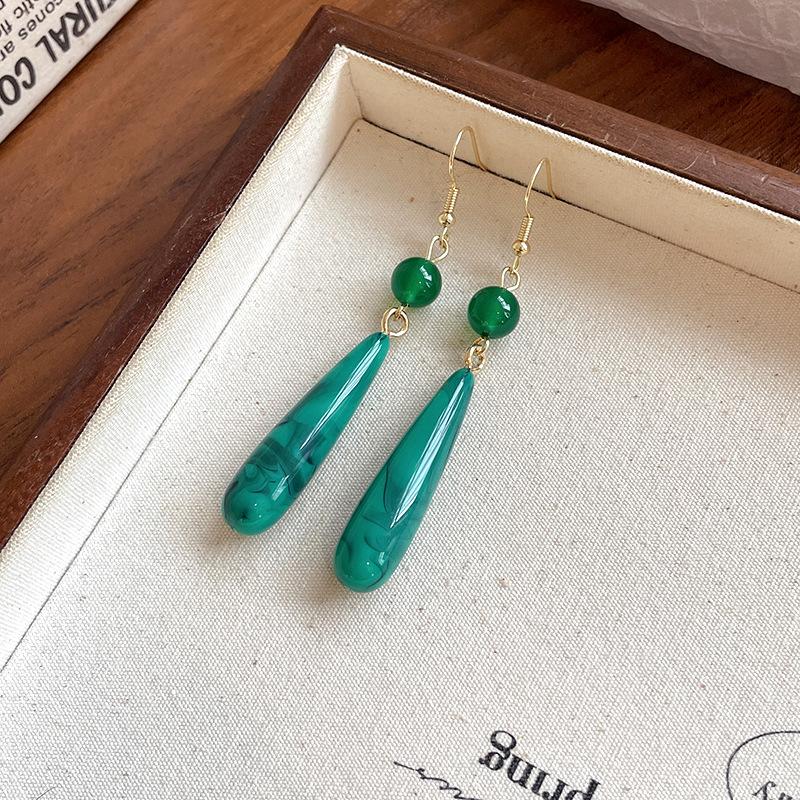 

New Chinese-style smudged agate water drop ear hook, simple and advanced earrings, versatile and exquisite temperament, national style trend earrings