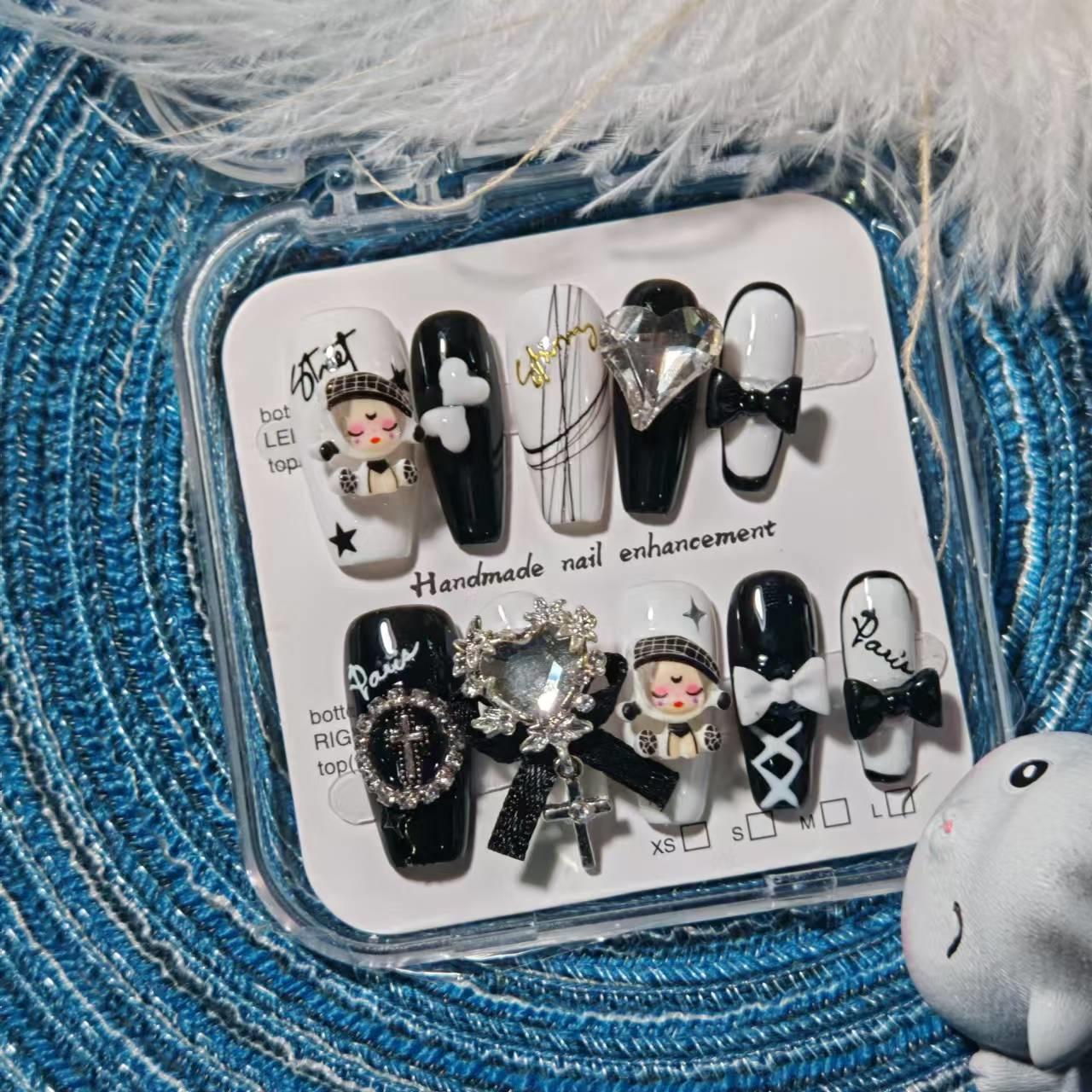 

Матовые Темные Панк Клетчатые Банты Съемные Накладные Ногти – Носимые Патчи для Нейл-арта Extra Small