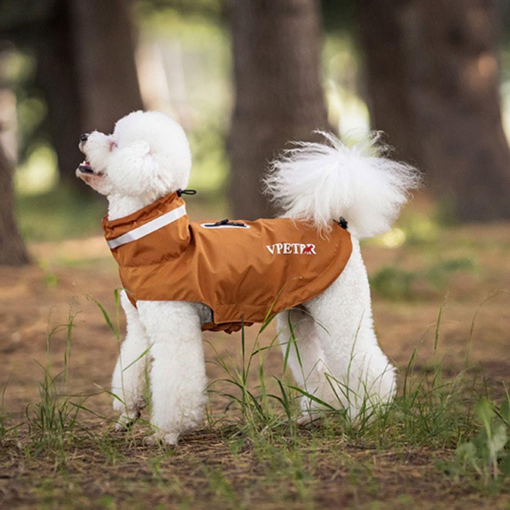 Fashion Adjustable Dog Raincoat Soft Reflective Strape Waterproof Dogs Clothes with Chest Leash Dog Stormcoat Outdoor