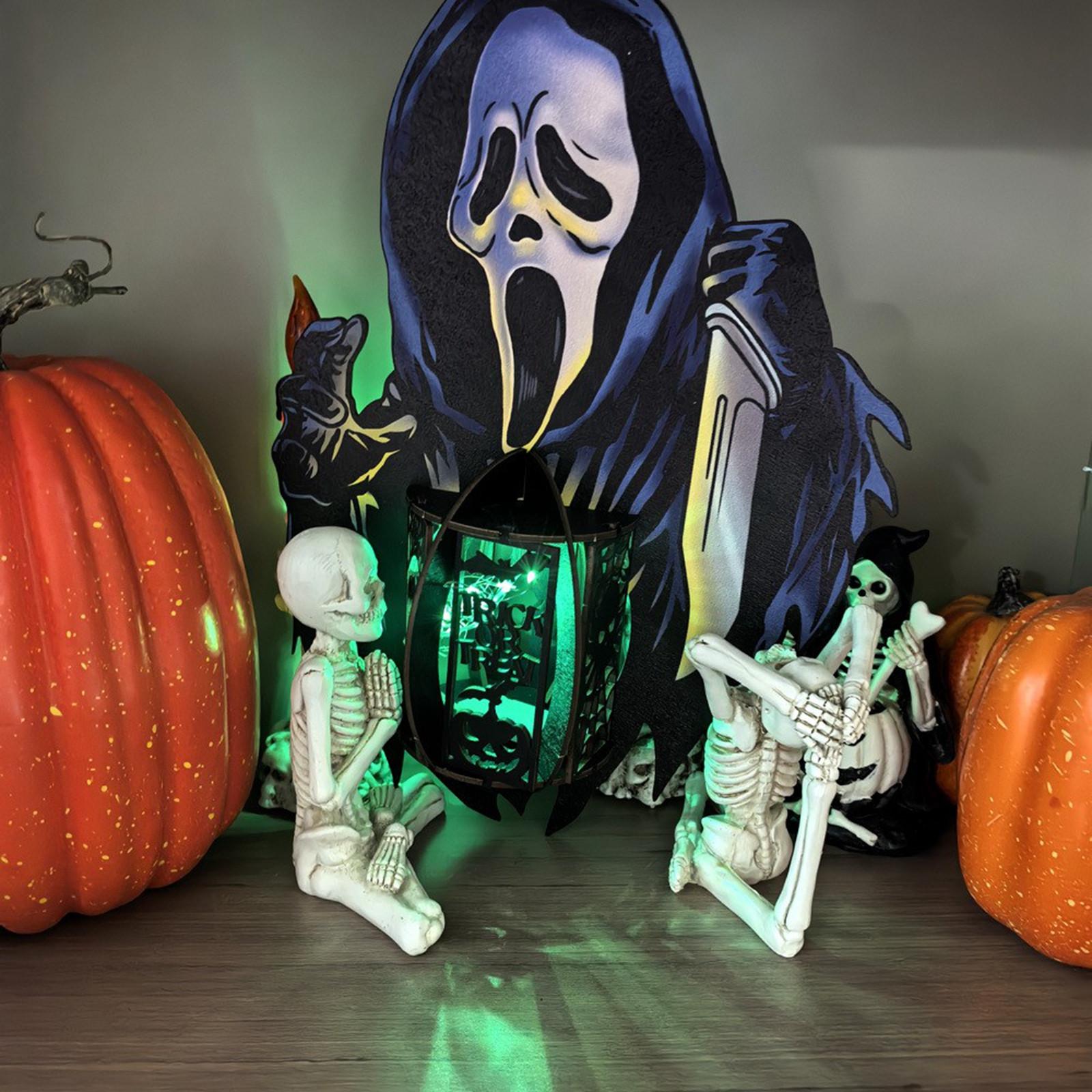 

Креативный Хэллоуинский деревянный вырезанный с подсветкой, подвесками-пауками, подставками для дисплея и маленькими ночниками. One Size