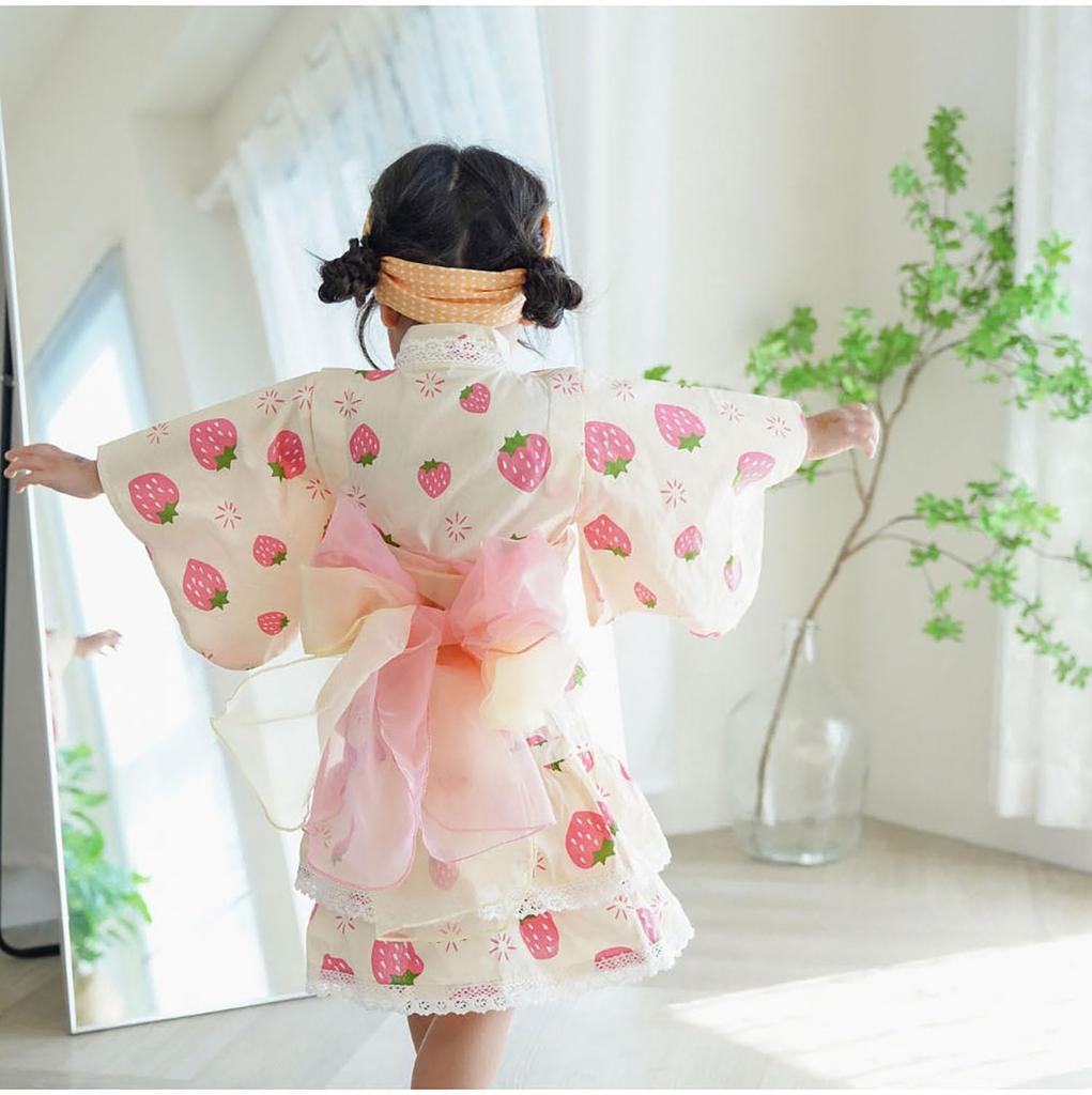SEIWARAKU Yukata Set with Lace and Two Obi Perfect for Summer Fireworks Obon and Commemorative This cute floral print dress and obi sash are perfect
