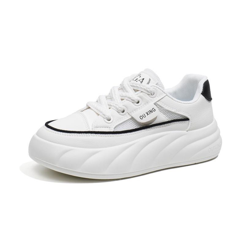 Summer little white shoes new female students increase height breathable sports board shoes trendy leisure