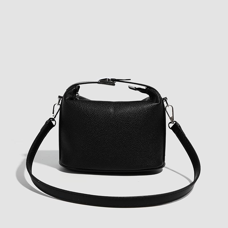 

Нишевый дизайн маленькая сумка женская портативная сумка-ведро новая на плечо сумка-мессенджер персонализированная женская сумка чёрный