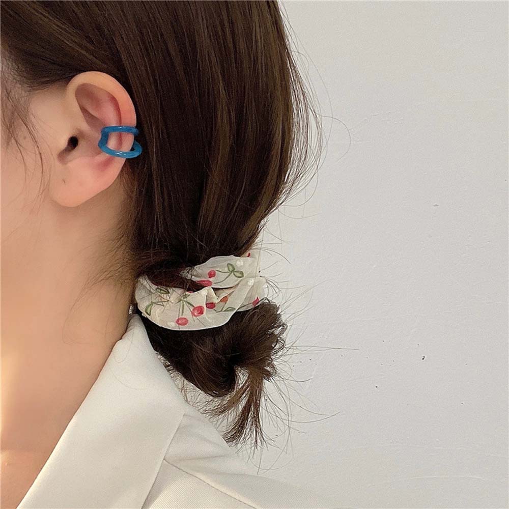 

Girls Cute Resin Korean Double Circle Acrylic Clip Earrings Ear Cuffs Fashion Jewelry Ear Bone Clip