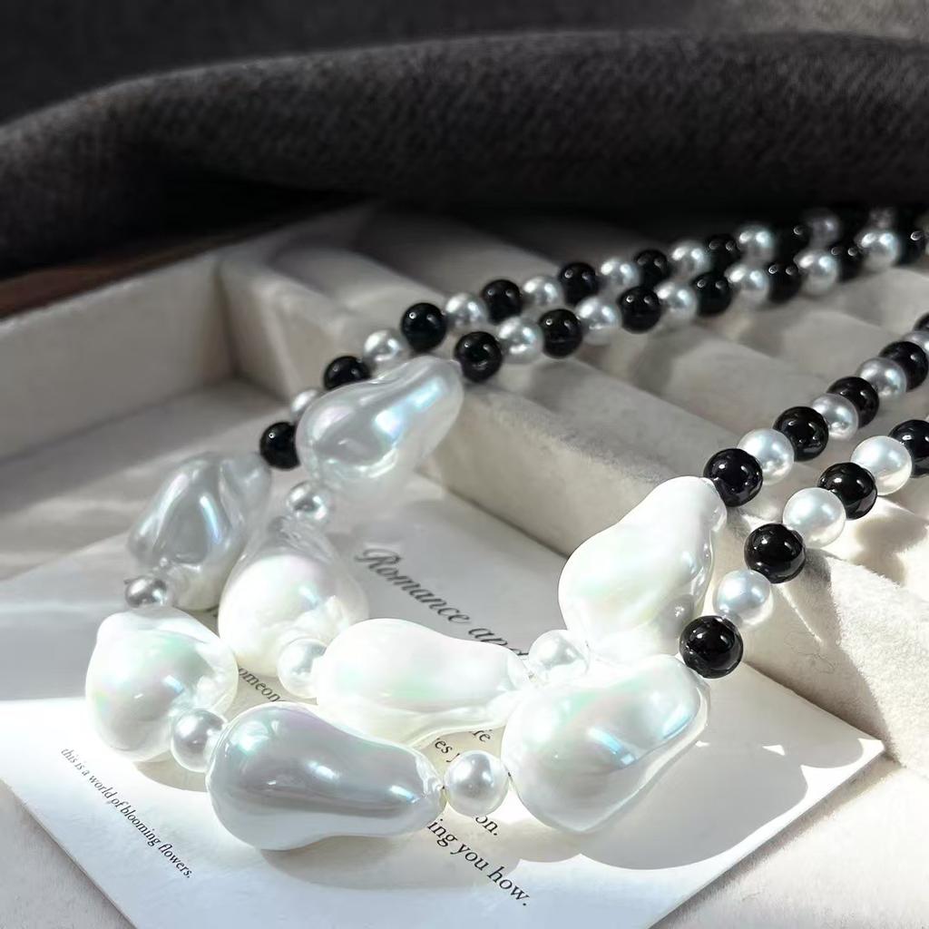 Vintage Design Highlight Faux Crystal Baroque Pearl Natural Black Agate Sweater Chain Necklace
