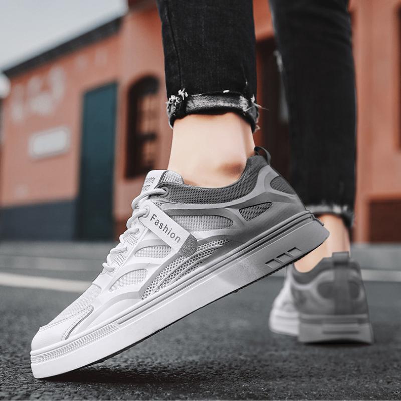 Fashion Mesh Men Sneakers Summer Casual Shoes Men's Breathable Outdoor Non-slip Gym Shoes Slip on Flats Mens Skateboard Shoe