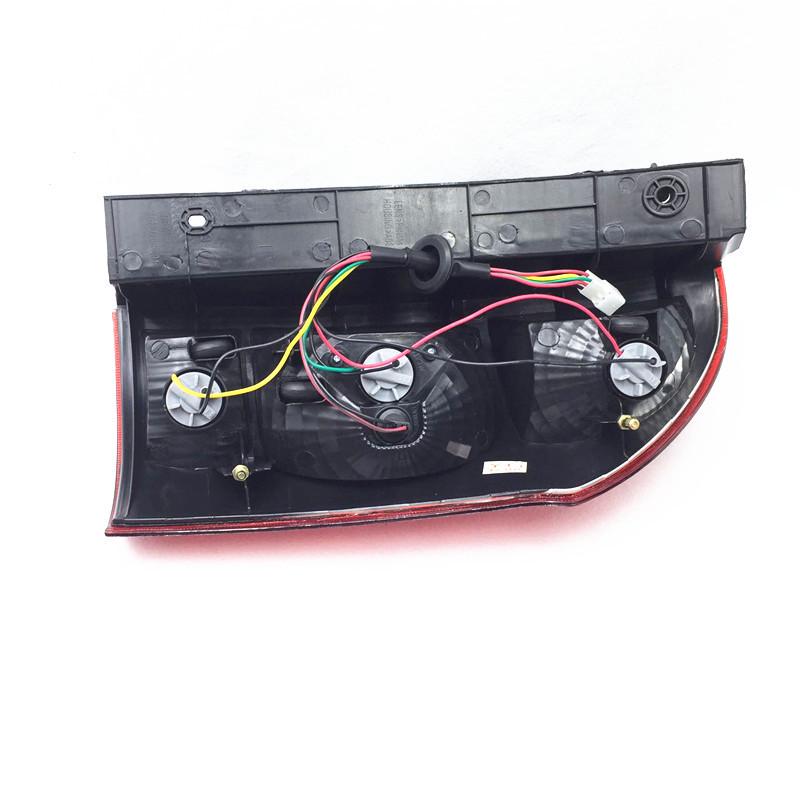 Dongfeng Xiaokang Fengguang 330 Rear Taillight Brake Light Assembly (Left & Right)