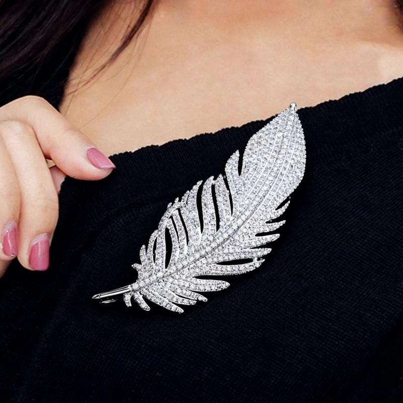 Long Feather Brooches for Women Full Rhinestone Wedding Jewelry Brooch Gold Silver Metal Brooches