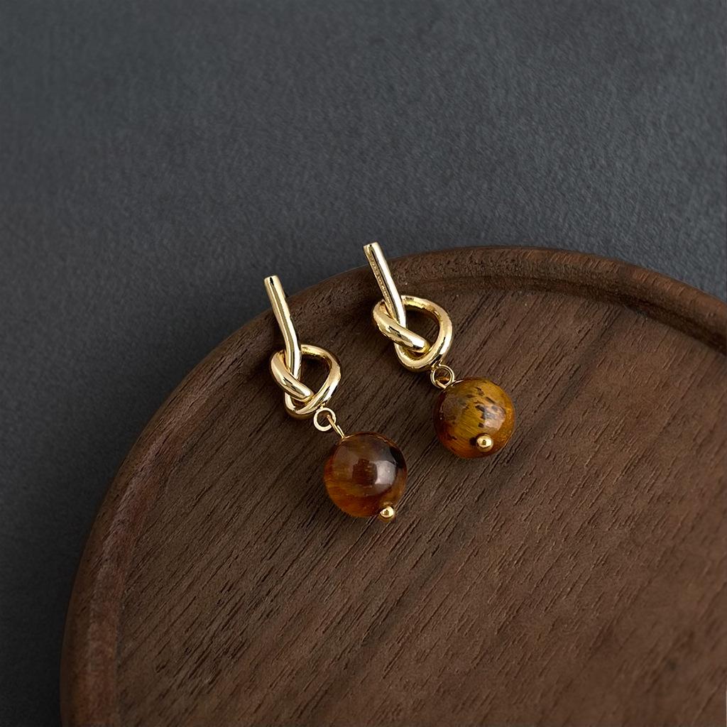 Retro Melaard Tiger's Eye Handmade French Light Luxury Stud Earrings for Women