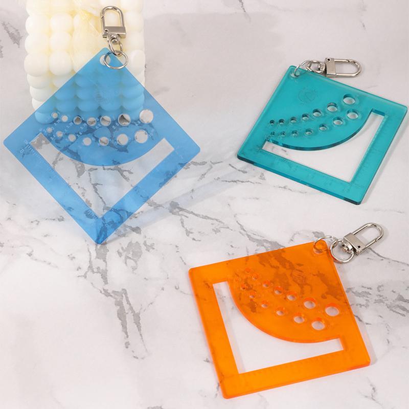 2Pcs Acrylics Knitting Needle Gauge Ruler For Sweater Sewing Craft Knitting Needle Measure Tool With Keychain Carabiner Clip