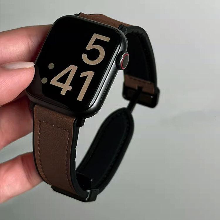 Compatible Crazy Horse Pattern Silicone Magnetic Buckle Strap for Apple Watch Series 11, Huawei Fit34, and Xiaomi Smart Band 89.
