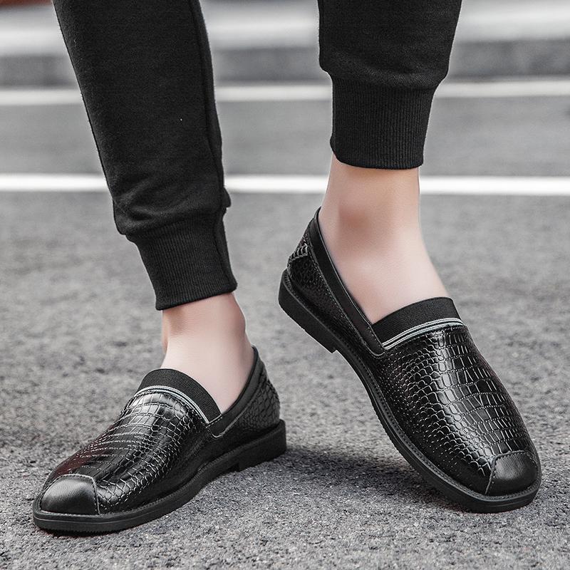 2022 Newestly Men'S Loafers Fashion Leather Shoes Crocodile Pattern Casual Soft Anti-Slip Driving Shoes Man Spring Summer Flats Man